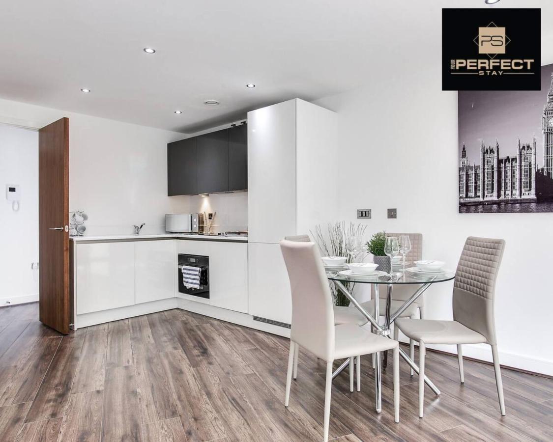Luxe Modern Apartment By Your Perfect Stay Short Lets Birmingham Buitenkant foto