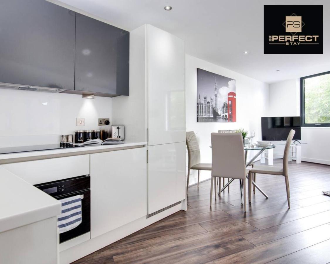 Luxe Modern Apartment By Your Perfect Stay Short Lets Birmingham Buitenkant foto