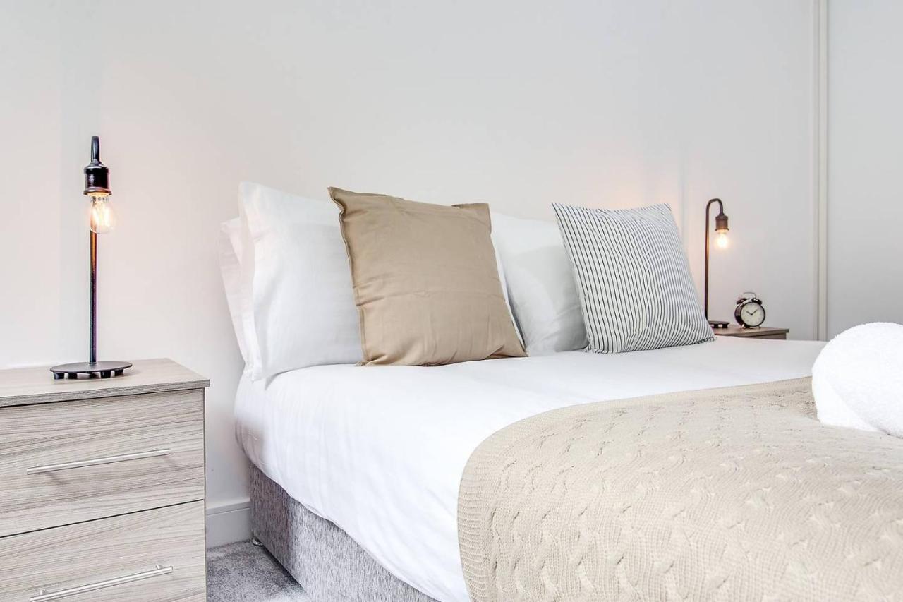 Luxe Modern Apartment By Your Perfect Stay Short Lets Birmingham Buitenkant foto